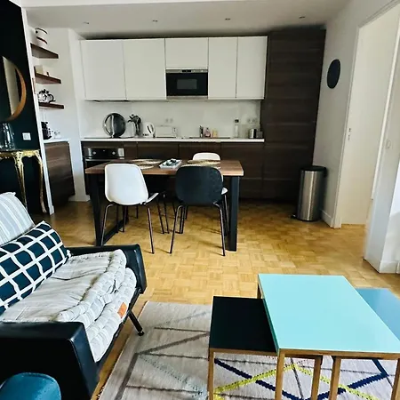 Charming T2 With Balcony Near The Bastille Parigi