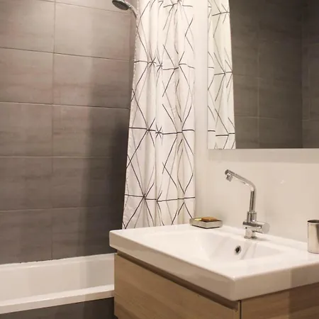 Charming T2 With Balcony Near The Bastille Appartamento Parigi