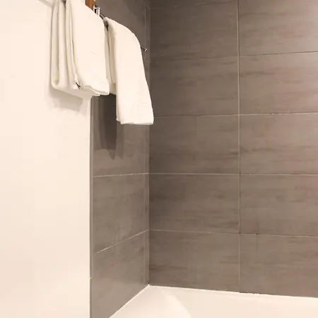 Charming T2 With Balcony Near The Bastille Appartamento Parigi